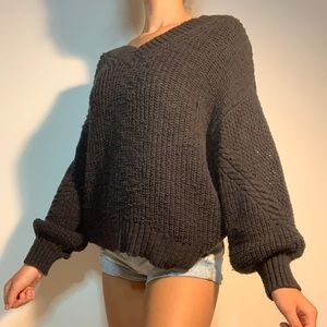 Black oversized sweater from american eagle!